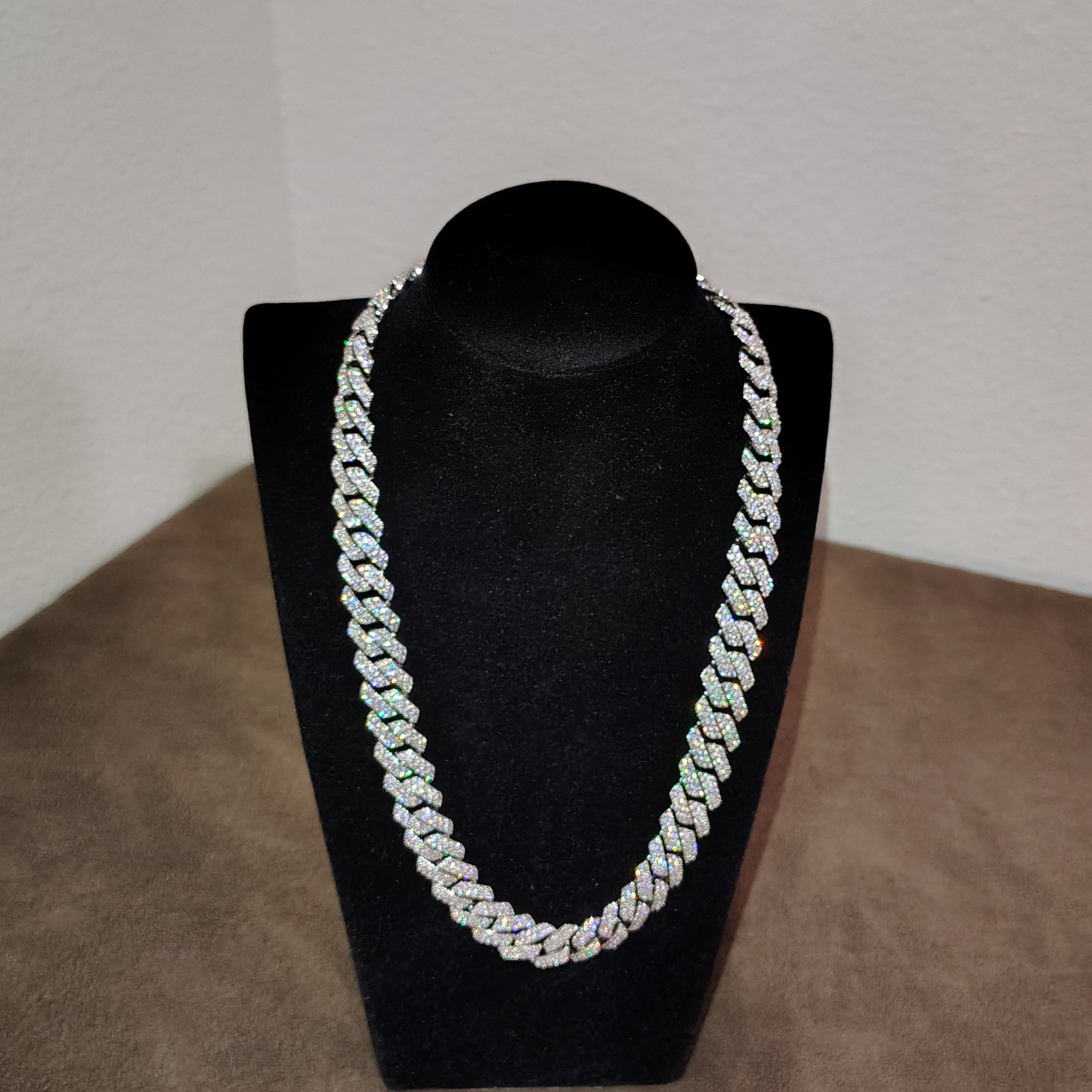 14mm Iced-Out Cuban Link Chain – VVS Moissanite | 18K White Gold | 20"